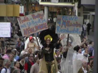 Protest gegen das 4-Milliarden-Loch Stuttgart 21