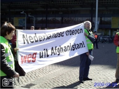 Den Haag, 31.3.09: Protest gegen den Krieg der NATO in Afghanistan
