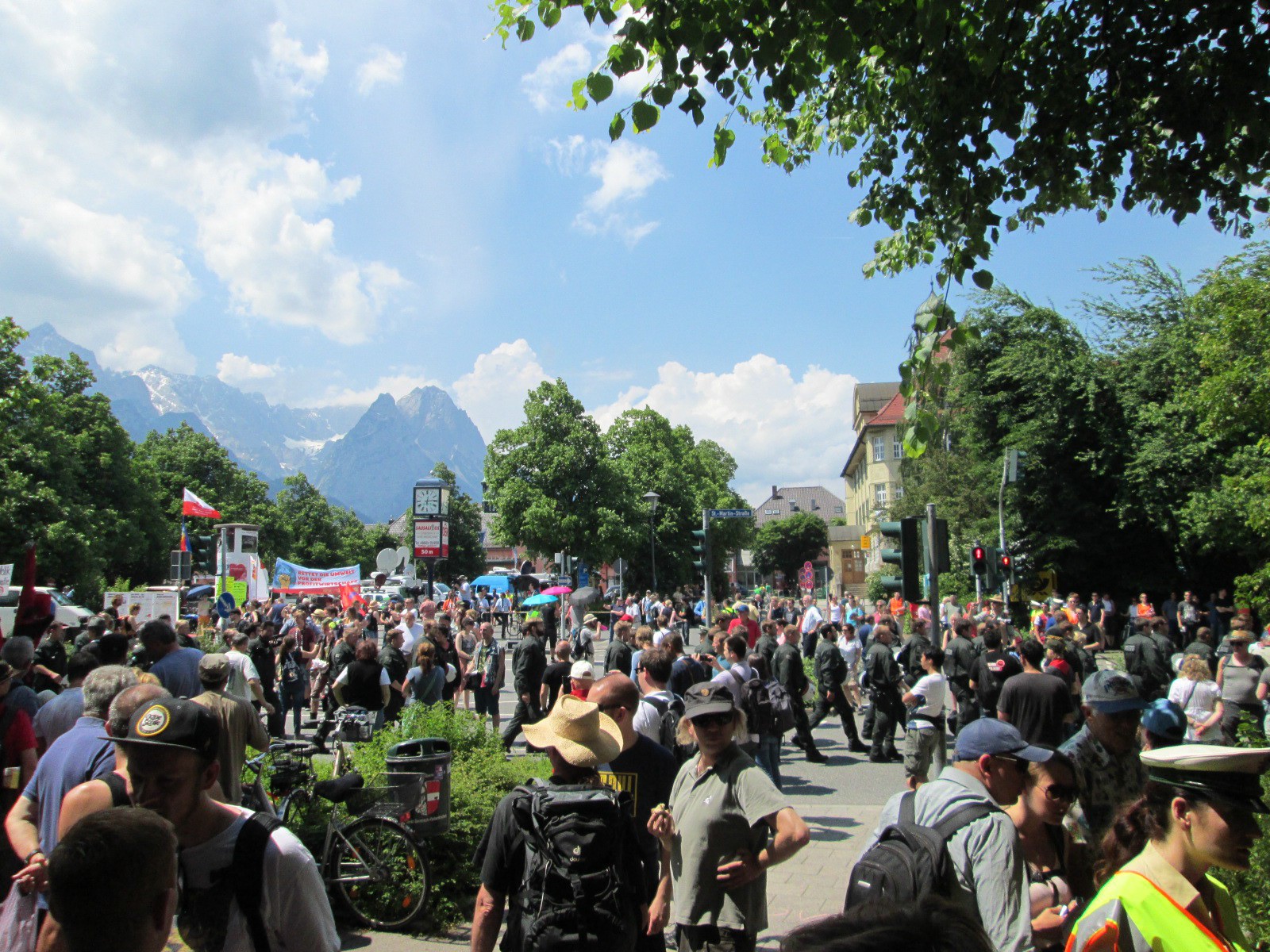 6.6.15, Garmisch: Kundgebung gegen G7