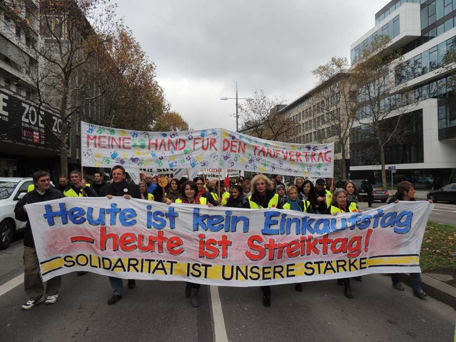 11.11.13, Stuttgart: Verdi-Einzelhandel demonstriert