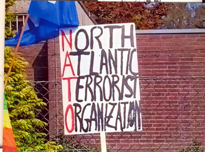 3.10.14, Kalkar: NATO = Terrorist Organisation