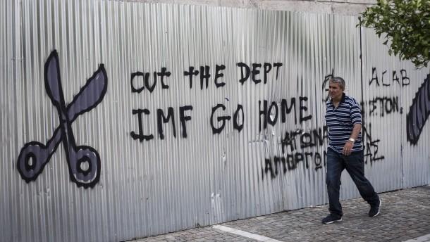 Grafitti in Athen: Schulden streichen! IWF raus!