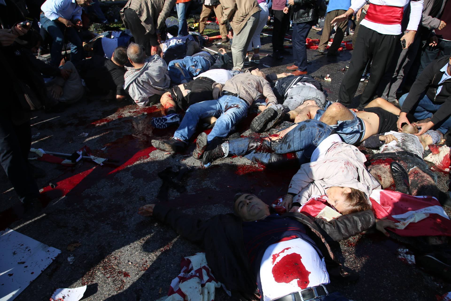 10.10.15, Ankara: Bombenterror gegen Friedensdemonstration