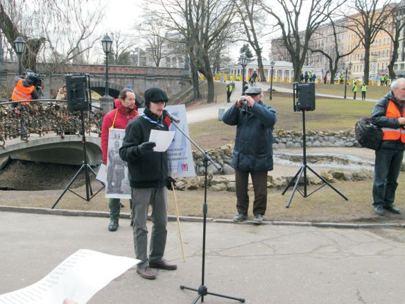 Riga, Lettland: Wir verlasen eine Liste von Opfern der SS