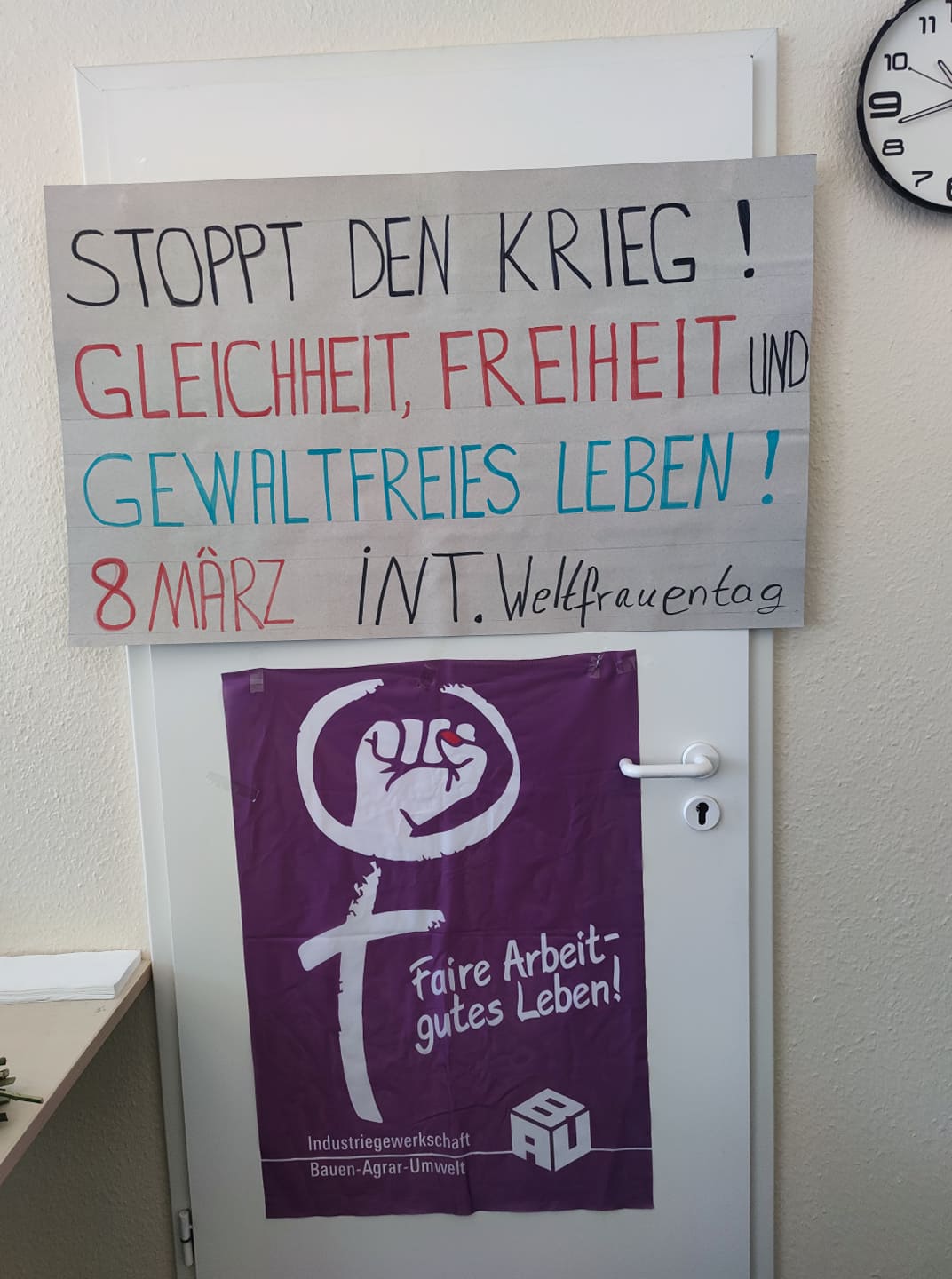 Frauentag: Betriebliche Aktionen am 8.März am Airport Düsseldorf!