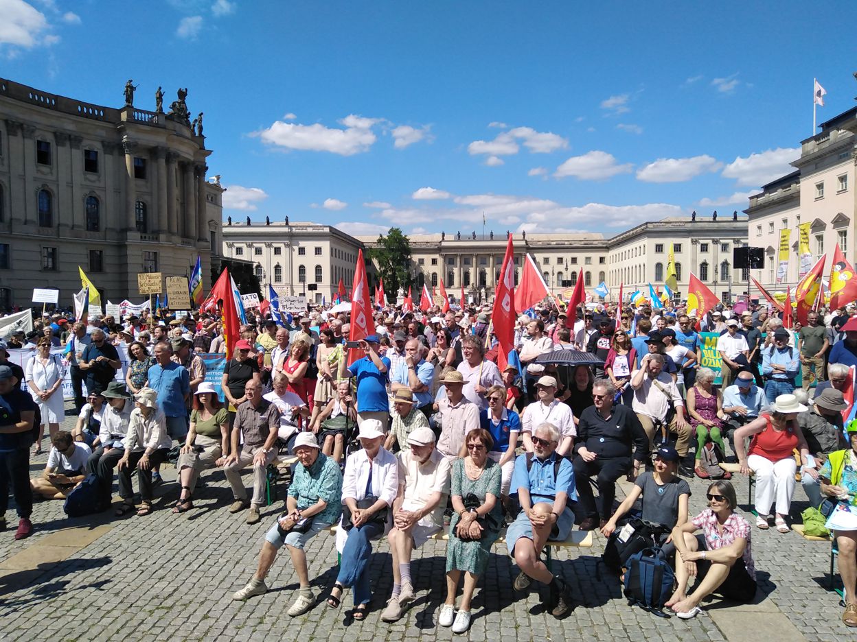 Korrespondenz zur antimilitaristischen Demonstration in Berlin, 2.7.22