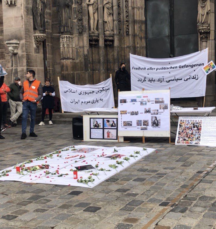 Solidarität mit den Menschen im Iran: Wir trauern um Mahsa Amini