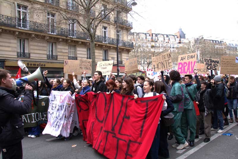 Frankreich, 28. März: Eine starke Mobilisierung und wir machen weiter!